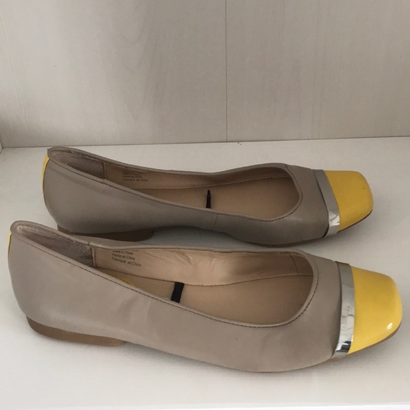 Flat shoes - Picture 3 of 4